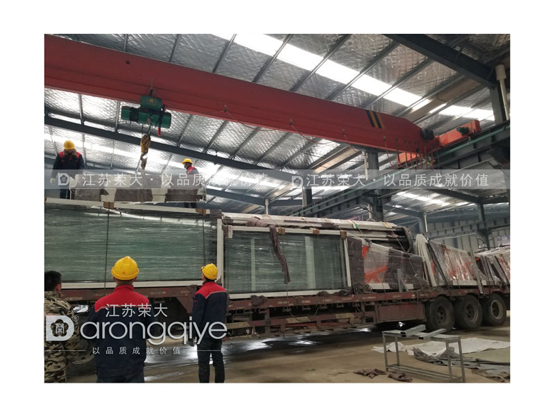 現(xiàn)代候車亭