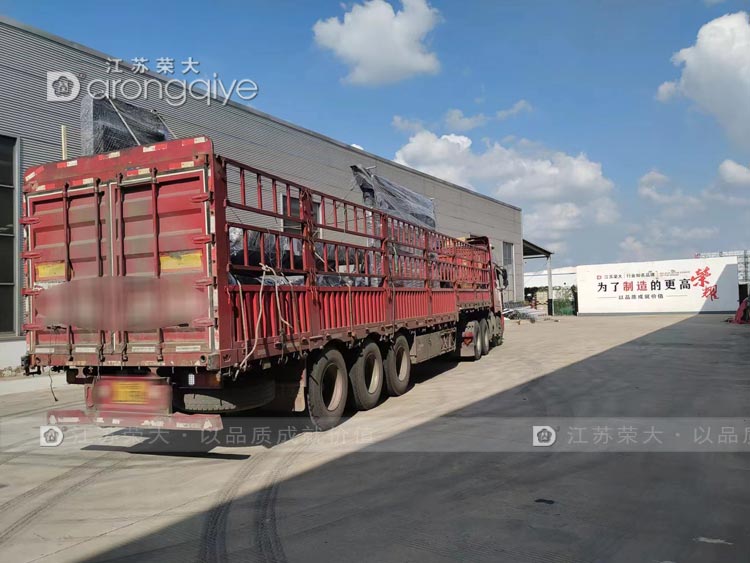 河南智能公交站臺發貨案例